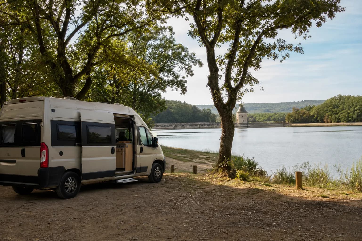Montagne Noire, Carcassonne et canal du Midi en van aménagé au départ de toulouse
